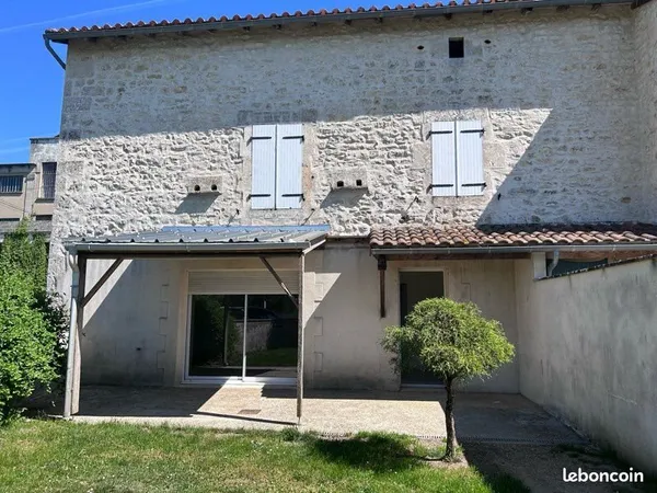 🏡 Maison à louer - 3 chambres - Garage - Terrasse - Jardin