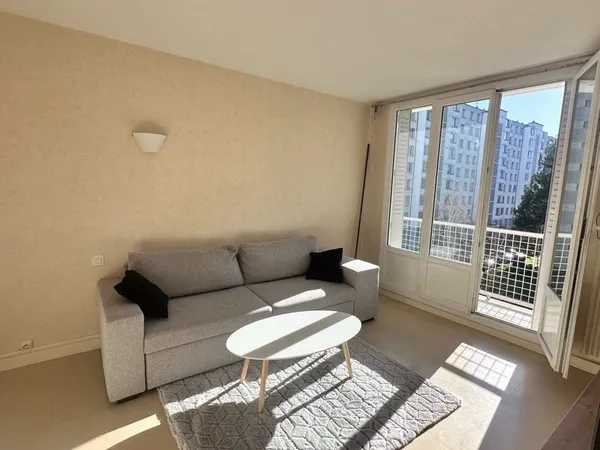 Apparemment 2 Pieces 45m2