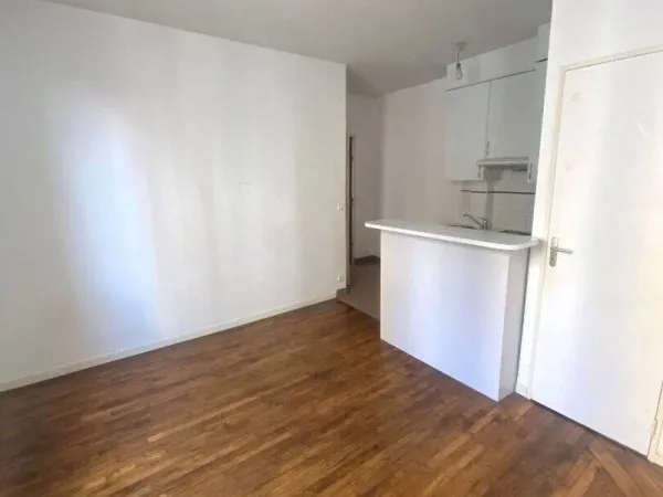 Studio 1 pièce 18 m²