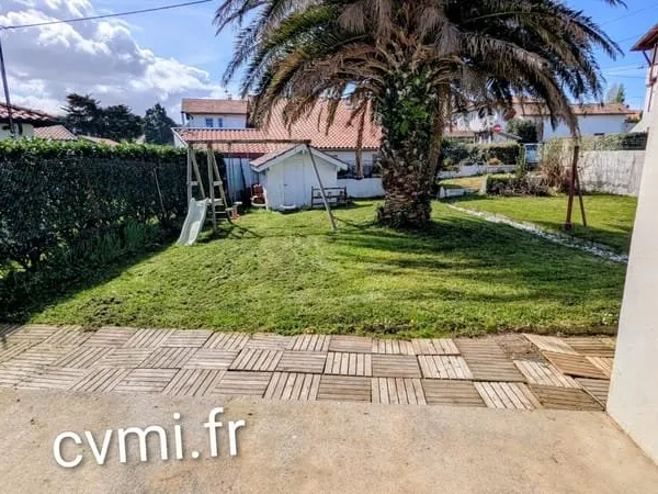 vente maison - 7 pièce(s)