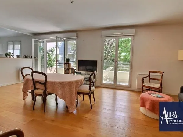 Appartement 4 pièces 100 m²