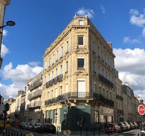 Loue Appartement 130m² Bordeaux jardin public
