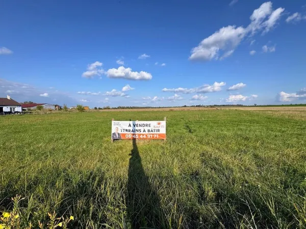 Terrain à bâtir de 1176m²
