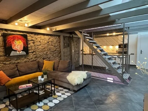 Centre Ville AIX LES BAINS - Calme - Très beau Loft de 73.85m2 (85.78m2 surface totale)