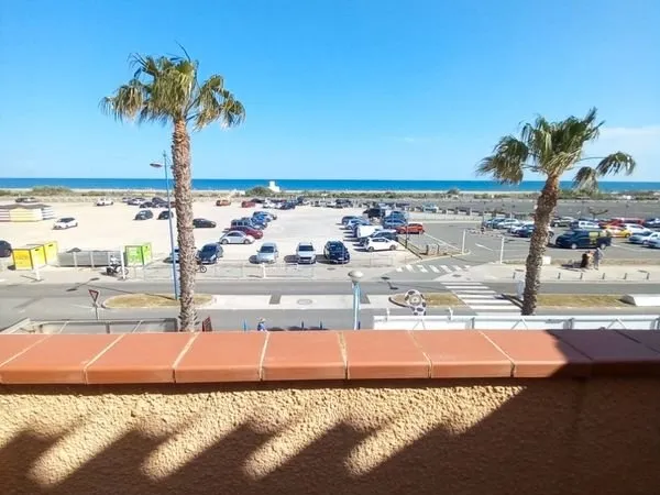 Appartement vue imprenable front de mer