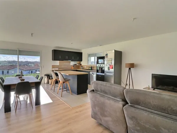Maison contemporaine à vendre à Saint Aubin - Référence 15323