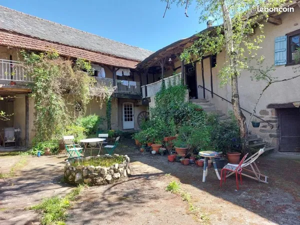 Maison 8 pièces 228 m²