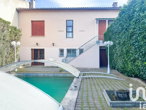 Maison 6 pièces 166 m²