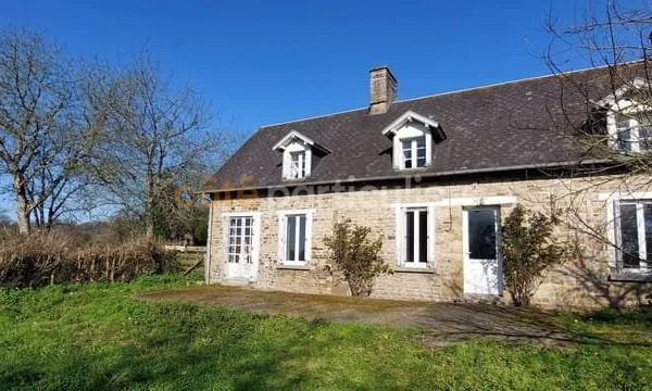 Longère en pierre - Tirepied - 5 pièces - 105 m2
