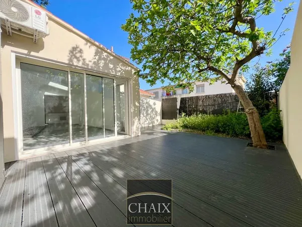 13009 MARSEILLE - Maison + studio bien rare
