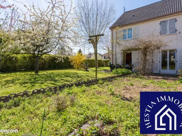 Maison 5 pièces 100 m²