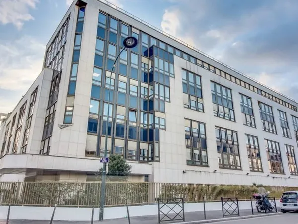 Bureaux 335 m²