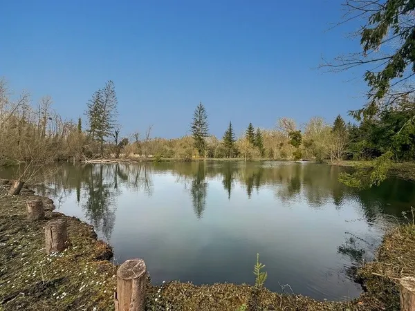 Terrain de loisir avec etang à vendre de 11 034,00 m²/ étang de peche de 3 200m² env. aux portes de 