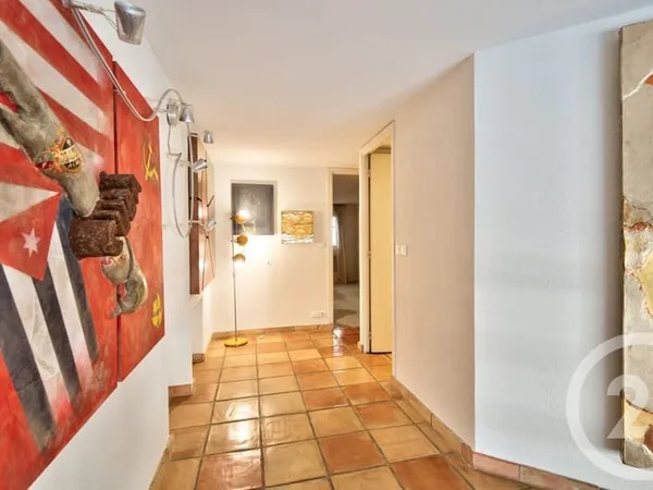 Appartement 3 pièces 82 m²