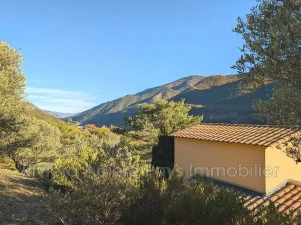 Maison 2 pièces 75 m²