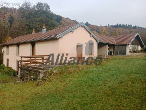 Maison 9 pièces 230 m²