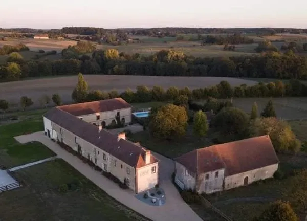 France - Perche - Location saisonnière - Maison - 18 Personnes - 9 Chambres - 9 Salles de bain - 550