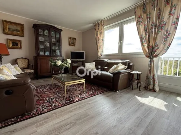 Appartement 5 pièces 100 m²