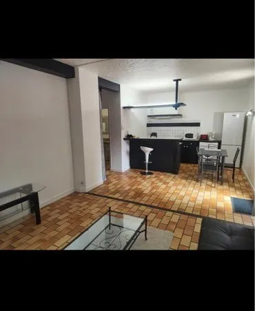 Loue appartement Saintes