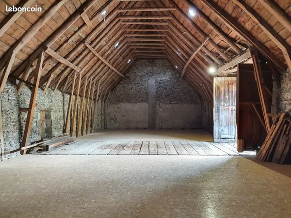 Local d’activité et entrepôt Vente Orcival 1p 360m² 79900€