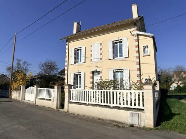 Maison Vente Gannat 5p 82m² 158250€