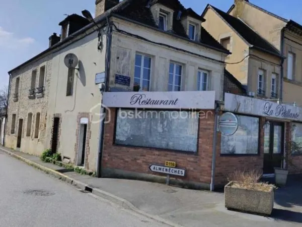 Appartement et mur commerciaux