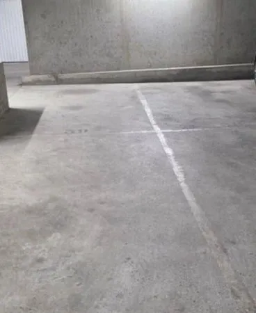 Parking 11 m²