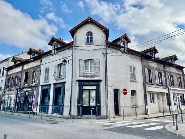 Maison 5 pièces 214 m²