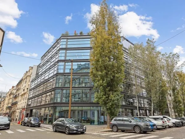 Bureaux 786 m²