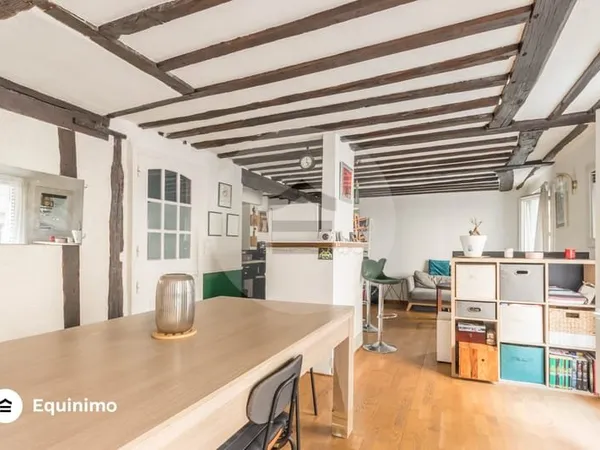 3 pièces 2 chambres de 63 m2 situé à 200m du métro Blanche