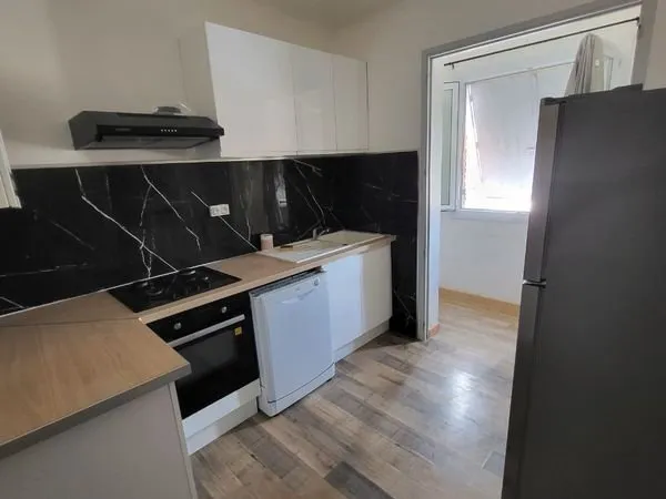Appartement t4 meublé avec garage et place de parking