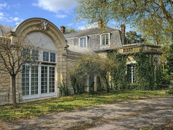 Maison 20 ou plus chambre(s) à vendre