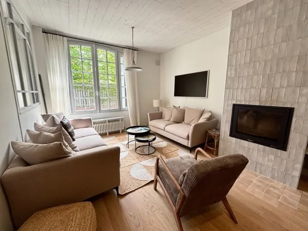 Maison de luxe 6 pièces 110 m²