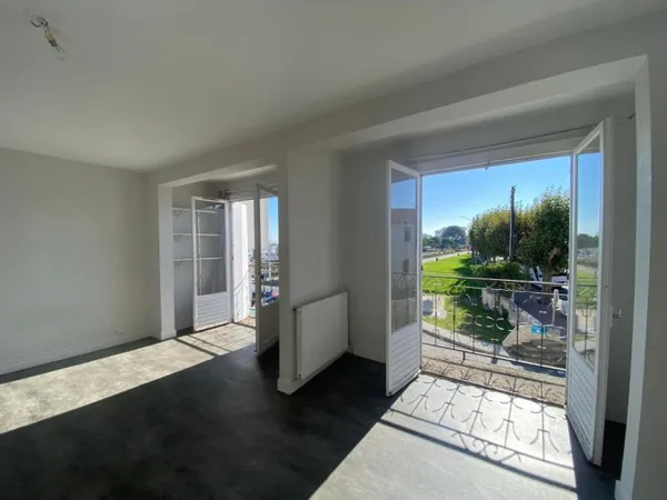 Immeuble à Rénover avec vue imprenable sur le Petit Port d'Arcachon