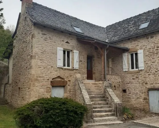 Maison en pierre à louer
