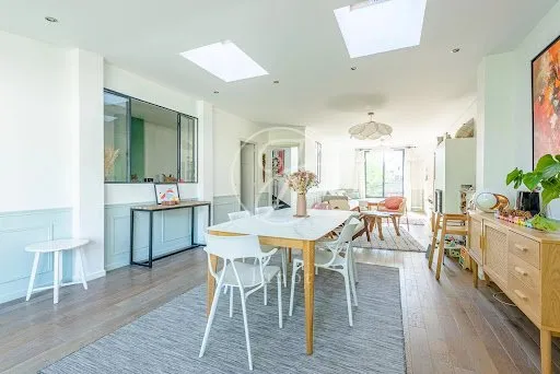 Maison 6 pièces 197 m²