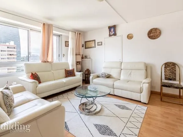 A vendre - La Défense Grande Arche - Appartement 4 pièces de 83 m²