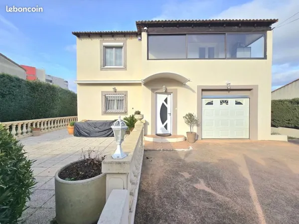 Maison 5 pièces 140 m²