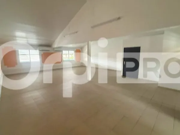 Bureaux 70 m²