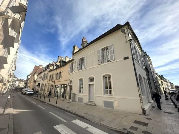 Studio 1 pièce 24 m²