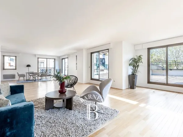 Boulogne - Bel appartement familial - 5 chambres - Terrasse sud