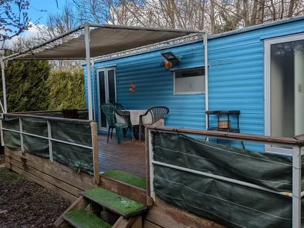 Mobil home a louer a l année tous compris