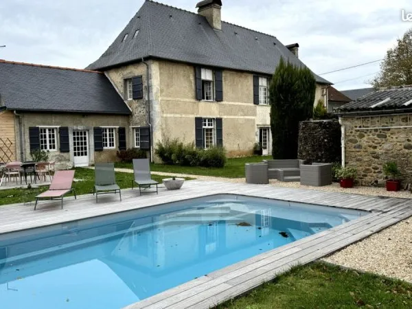 Maison 7 pièces 250 m²