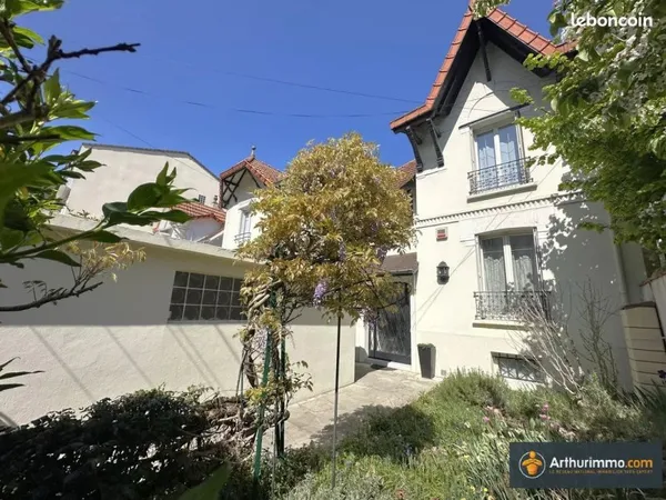 Propriété 6 pièces 125 m²