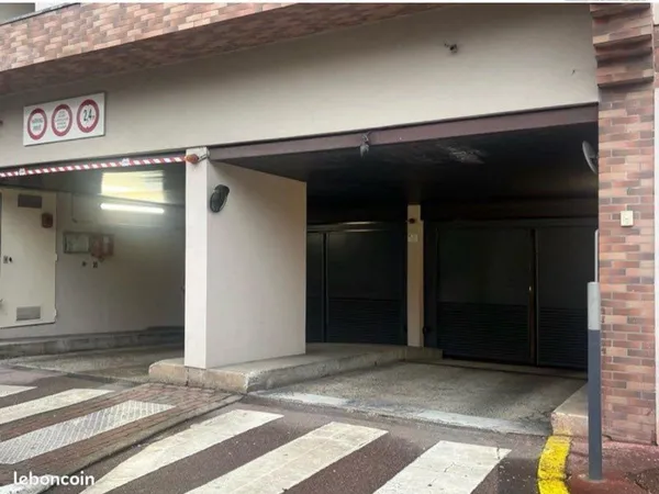 Parking couvert