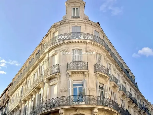 SOMPTUEUX APPARTEMENT HAUSSMANNIEN AVEC ASCENSEUR - MONTPELLIER (CENTRE HISTORIQUE)