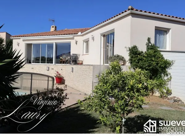 Villa 4 pièces 132 m²