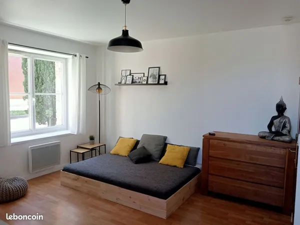 Studio meublé