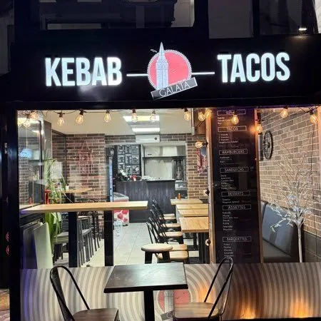 À VENDRE - Fonds de commerce restauration rapide / kebab - Cluses (74)