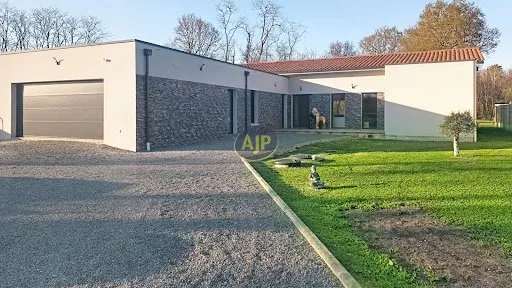 Maison 6 pièces 200 m²